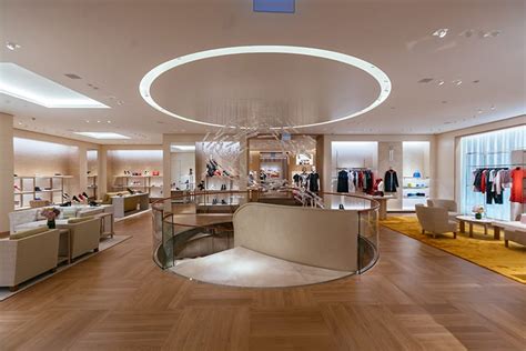 Louis Vuitton opens its first women’s store in Ngee .